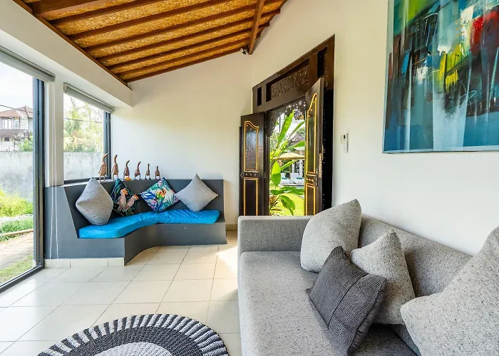 Ratih Villa *