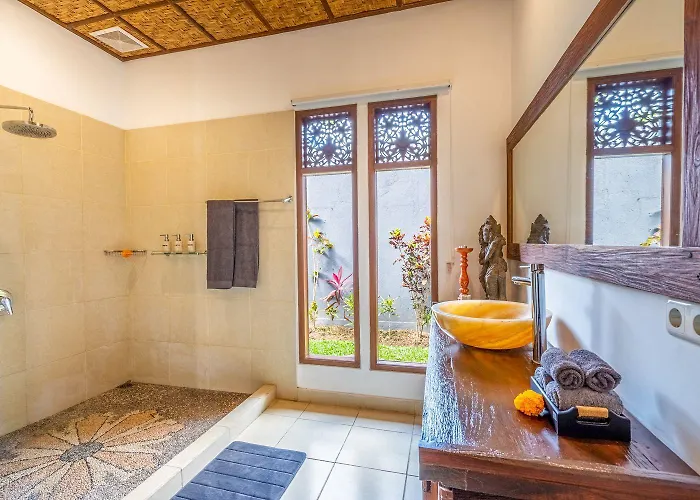 Ratih Ubud