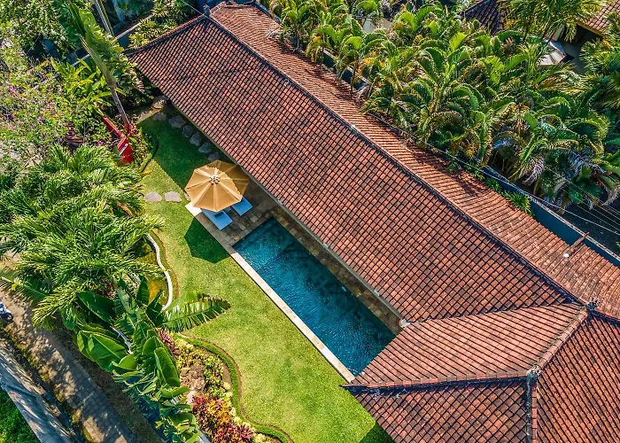 Ratih Villa *